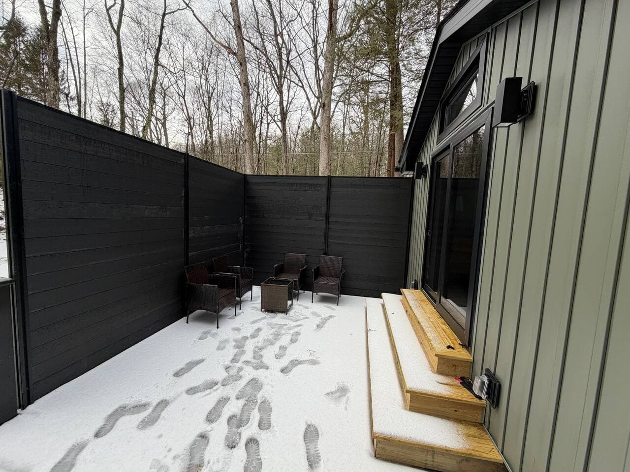 Creek Retreat w/ Secluded 18-Acres, Hot Tub, Sauna