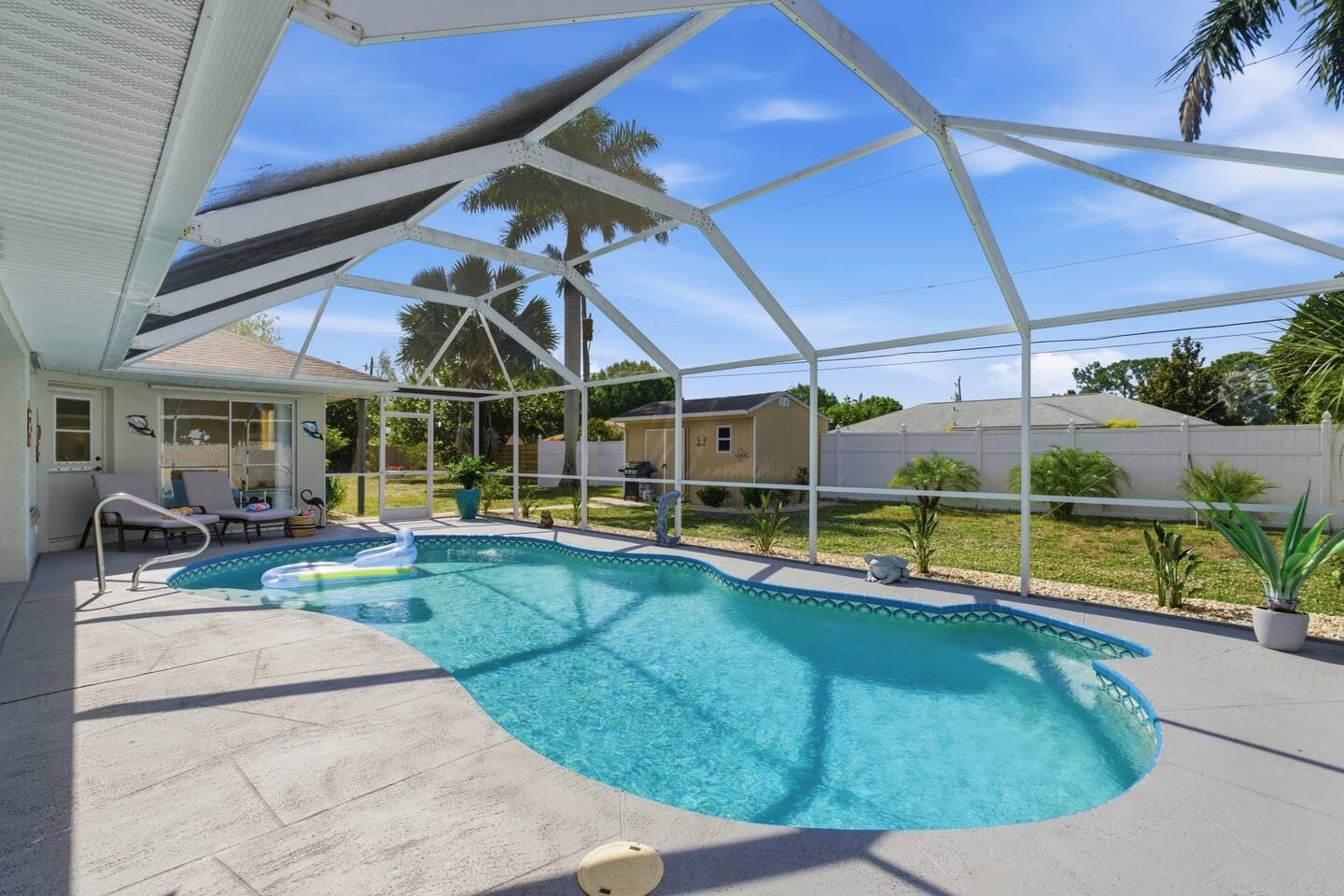 Seashells Hideaway Oasis with Heated pool