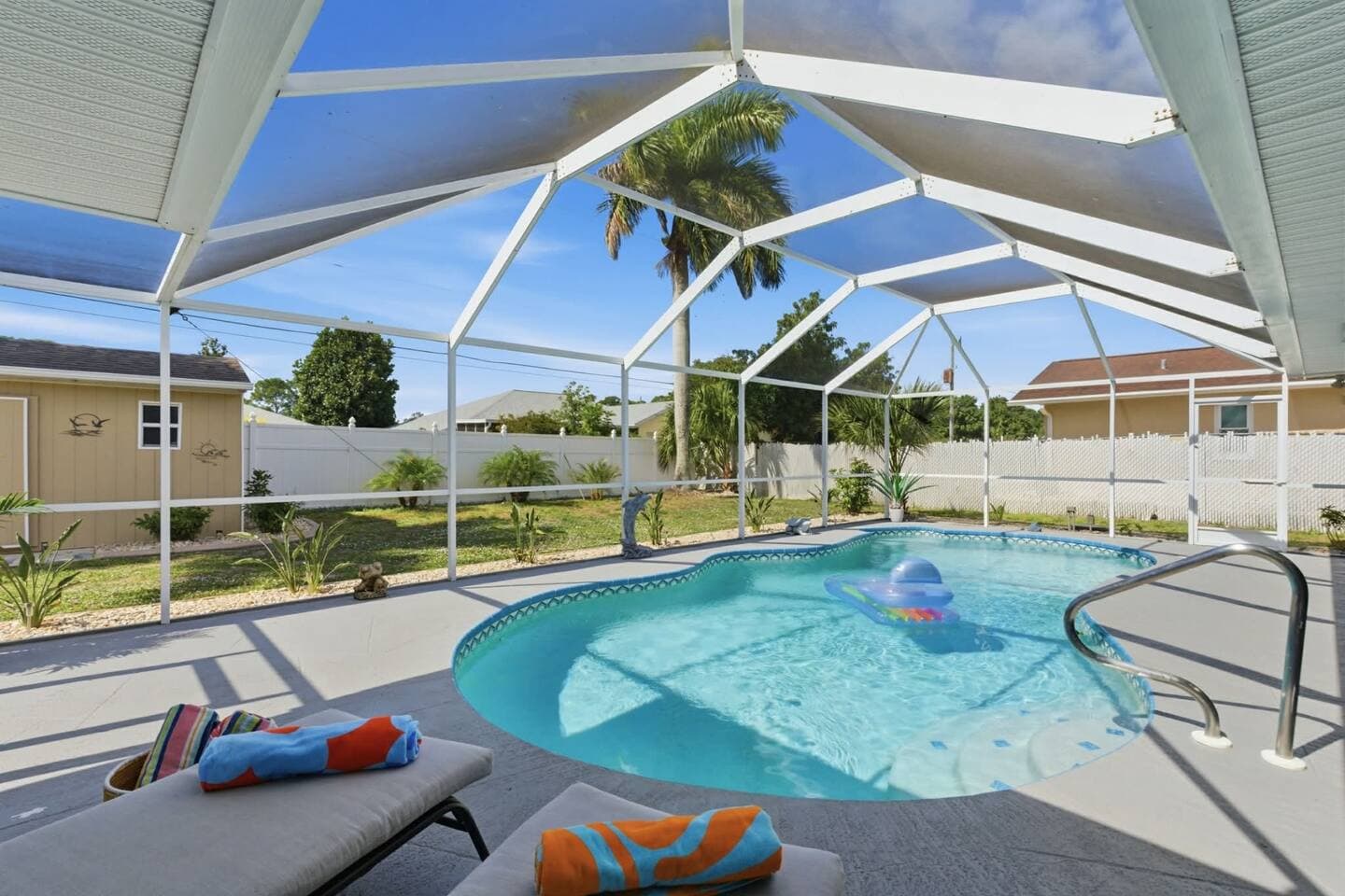 Seashells Hideaway Oasis with Heated pool
