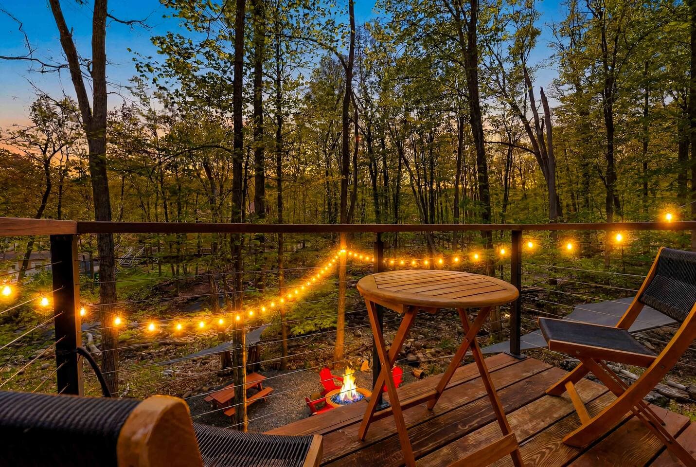 Somerset Lodge in the Woods by Creek w/HotTub