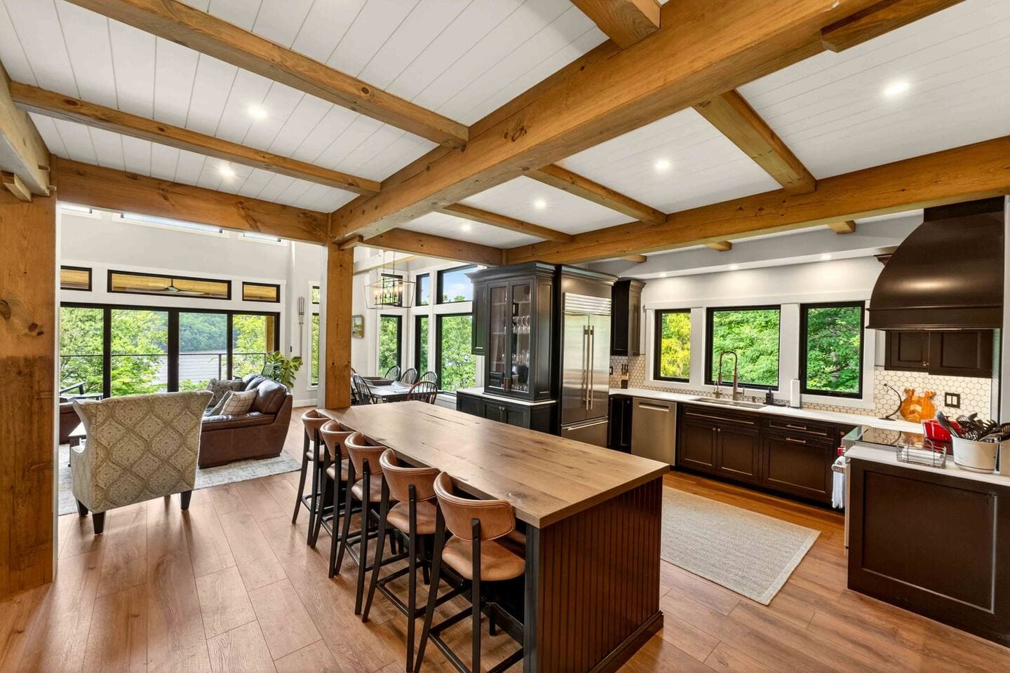 New Luxury Wallenpaupack Lakefront Retreat 
