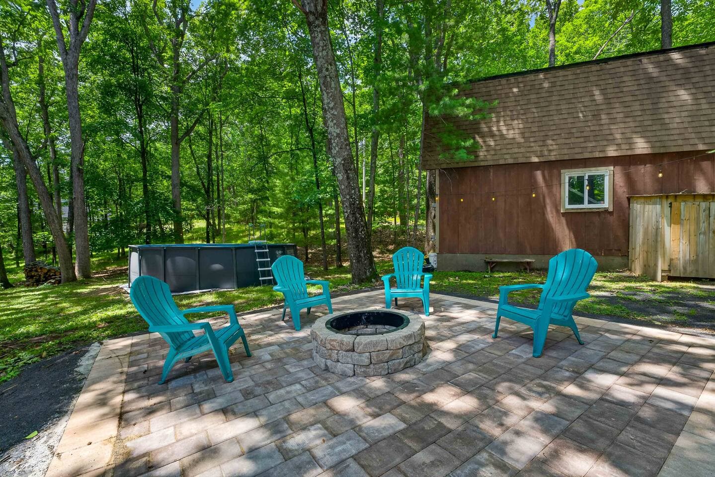 All Season Retreat W/ Pool, Hottub, Sauna&GameRoom