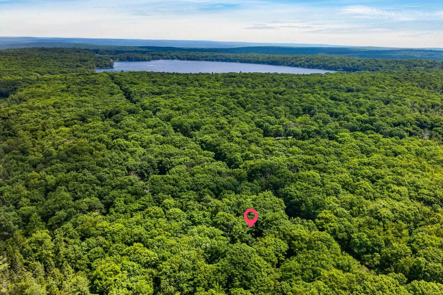Secluded Wooded Serenity In Pennsylvania Mountains